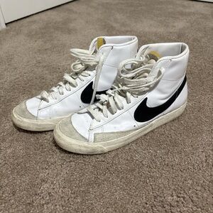 Men Nike White Blazer High-Top Sneakers